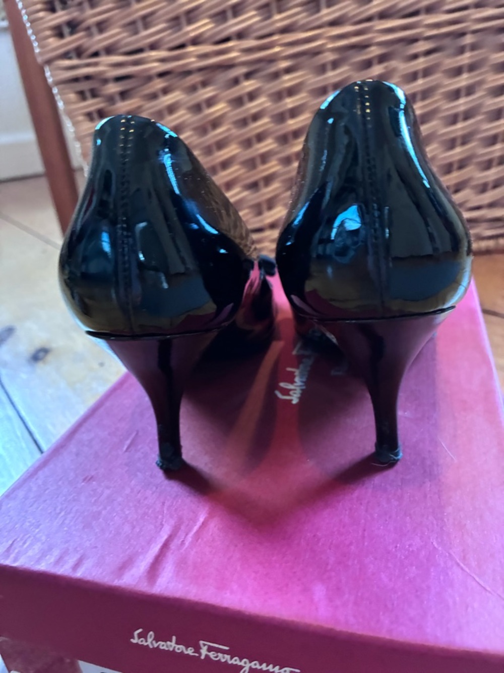 Salvatore Ferragamo Black Patent leather Carla Pumps - Picture 4 of 12